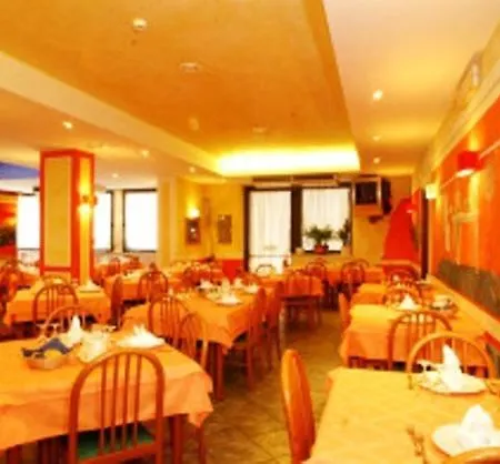 Hotel La Fenice 3*